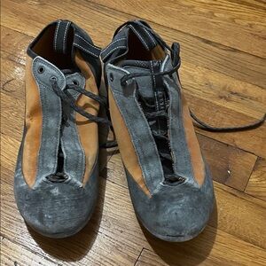 Millet Men’s Rock Climbing Shoes. Size 11.5.